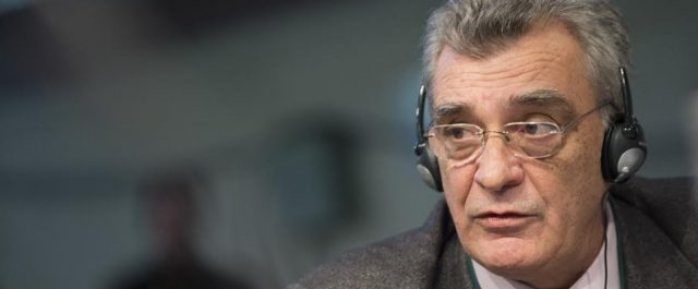 Βέλη Μαξίμου κατά δημάρχου Λέσβου