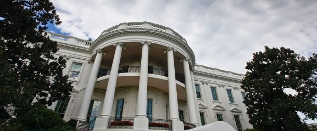 Λευκός Οίκος: “Η ομολογία ενοχής Φλιν αφορά μόνο τον ίδιο”