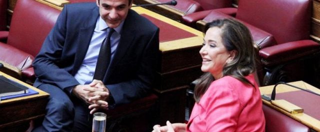 “Εστία”: “Δεν έχω κάνει καμία συμφωνία”, φέρεται να λέει η Ντόρα