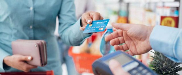 Στα 23 δις ο τζίρος του πλαστικού χρήματος το 2017- Αύξηση κατά 40%