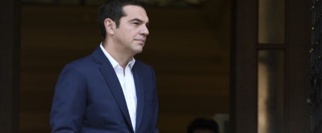 Σύσκεψη Τσίπρα με υπουργούς, περιφερειάρχη Ιονίων, δήμαρχο Κέρκυρας