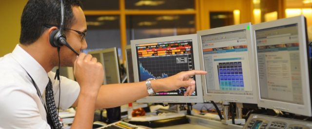 Κάτω από 5% το 10ετές ομόλογο για πρώτη φορά από 2009!