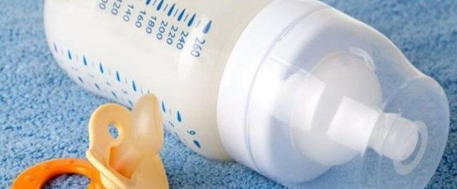 Καθησυχάζει το υπουργείο Υγείας για το μολυσμένο βρεφικό γάλα