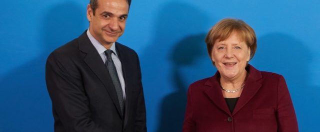 Τετ α τετ Μέρκελ Μητσοτάκη για το προσφυγικό