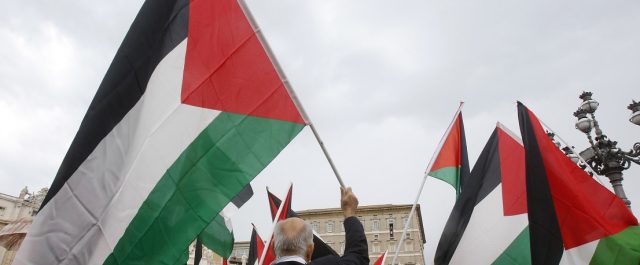 Παλαιστίνη: Κήρυξη πολέμου η αναγνώριση της Ιερουσαλήμ ως πρωτεύουσας του Ισραήλ