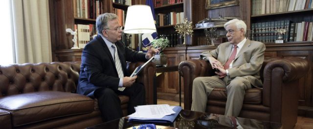 Στο πλευρό του Χαμόγελου του Παιδιού ο Παυλόπουλος