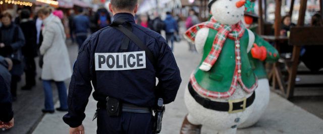 Πότσδαμ: Βρέθηκε κουτί με εκρηκτικά σε χριστουγεννιάτικη αγορά