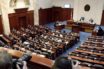 Επεισόδια στη Βουλή των Σκοπίων για την αλβανική γλώσσα- Πέρασε η διάταξη της κυβέρνησης Ζάεφ