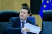 “Σελμάιεργκεϊτ”: Ο Γιούνκερ στο στόχαστρο Ευρωβουλευτών
