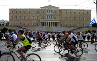 Η πανδημία έβγαλε τα ποδήλατα στους δρόμους, αλλά θα μείνουν;