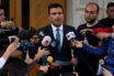 Κρίση στα Σκόπια για το IllindesnkaMakedonija- Τα αλβανικά κόμματα το απορρίπτουν και κατηγορούν τον Ζάεφ ότι συνομιλεί μόνο με το VMRO