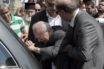 Οδύνη στην κηδεία του Παύλου Γιαννακόπουλου – Τραγική φιγούρα ο αδελφός του Θανάσης