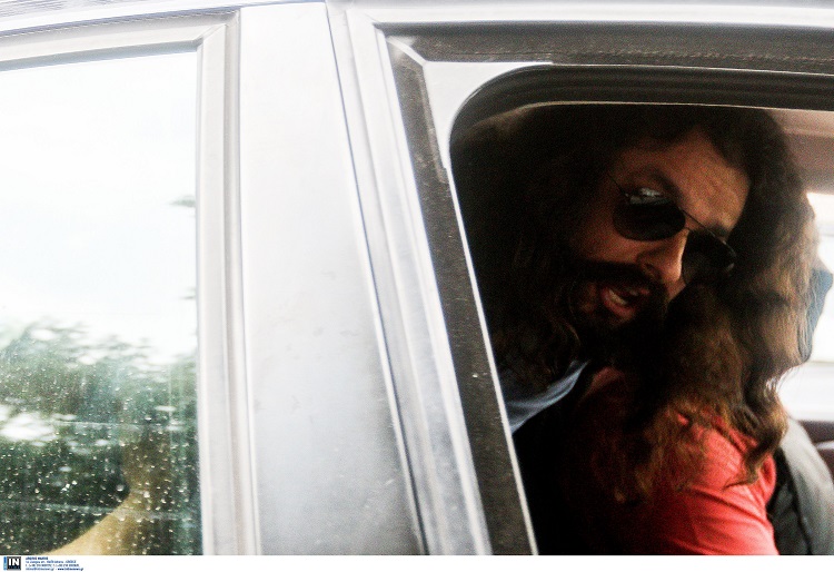 Απολογείται στον ανακριτή ο Μπαρμπαρούσης