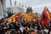 Η αντιπολίτευση στα Σκόπια κατηγορεί τον Ζάεφ για συνθηκολόγηση
