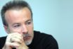 Το Facebook “έκοψε” άρθρο του Νίκου Μπογιόπουλου κατά του ναζισμού- Τι απαντά ο δημοσιογράφος