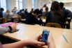Τέλος εποχής: Απαγορεύεται στο εξής στους μαθητές να έχουν κινητά τηλέφωνα στα σχολεία