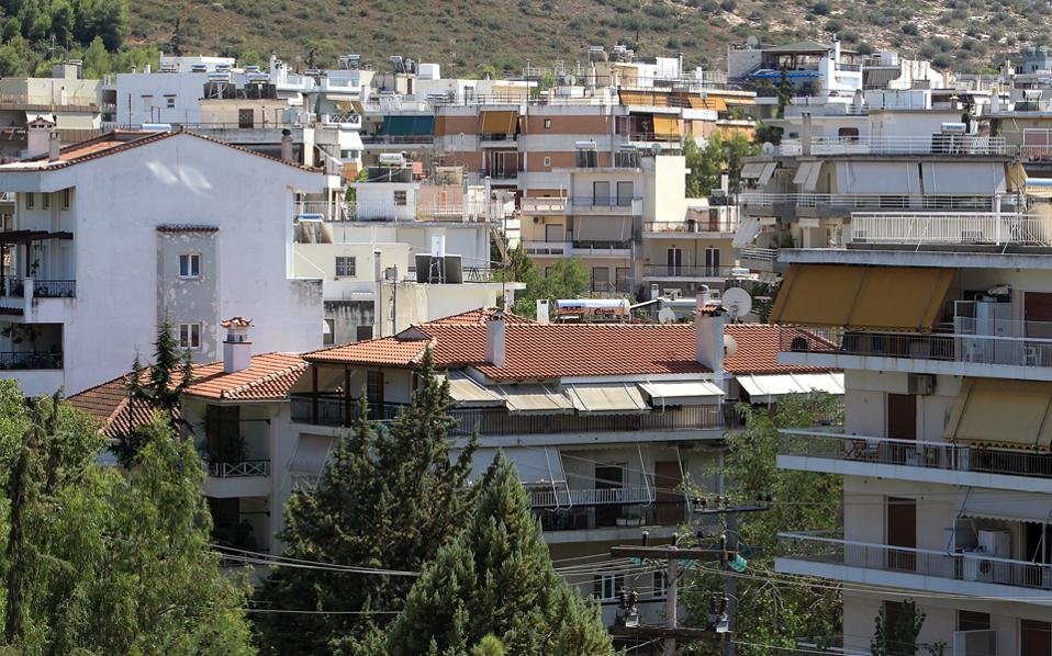 Ξεμπλοκάρουν χιλιάδες αγοραπωλησίες ακινήτων