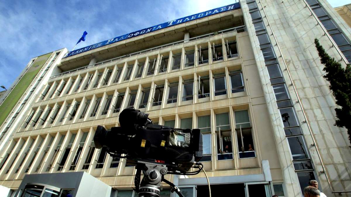 Υπέρ του “μαύρου” στην ΕΡΤ ο Μάκης Βορίδης- “Είναι στον πυρήνα της ιδεολογίας τους”, απαντά ο Νίκος Παππάς