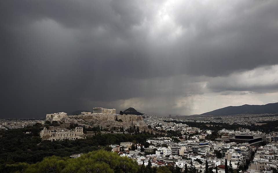 Κακοκαιρία με βροχές, καταιγίδες, χαλαζοπτώσεις – Πώς θα κινηθεί ο “Ορέστης”