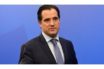 Viral το βίντεο με τον Άδωνι να τρώει… πατατάκια με βουλιμία ενώ συζητά με τον ιδιοκτήτη του ΑΝΤ1 (video)