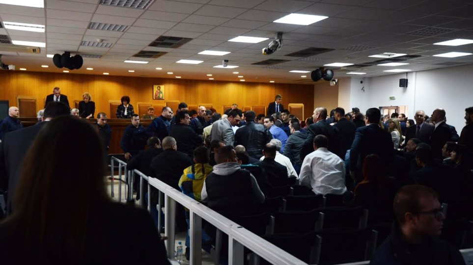 Δίκη ΧΑ: Επιτάχυνση της διαδικασίας ζητεί η πολιτική αγωγή