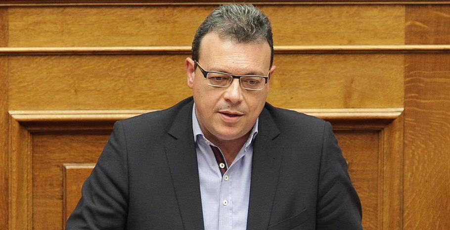Φάμελλος: Διφορούμενο το αποτέλεσμα του δημοψηφίσματος στην ΠΓΔΜ