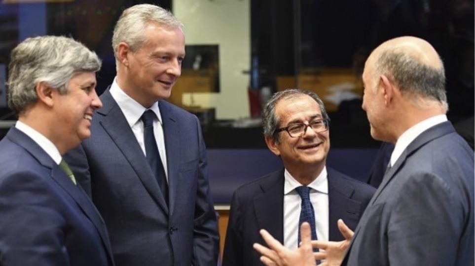 Πολεμικό κλίμα για την Ιταλία στο Eurogroup: “Ρισκάρουν ακόμα και κούρεμα καταθέσεων”