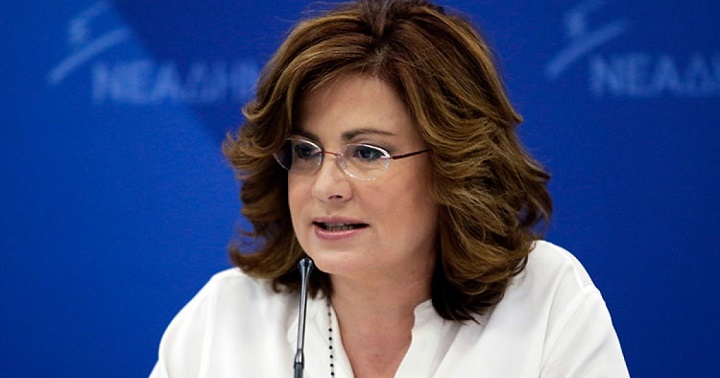 Σπυράκη: Άφησε ανοιχτό το ενδεχόμενο πρότασης μομφής για τη Συμφωνία των Πρεσπών