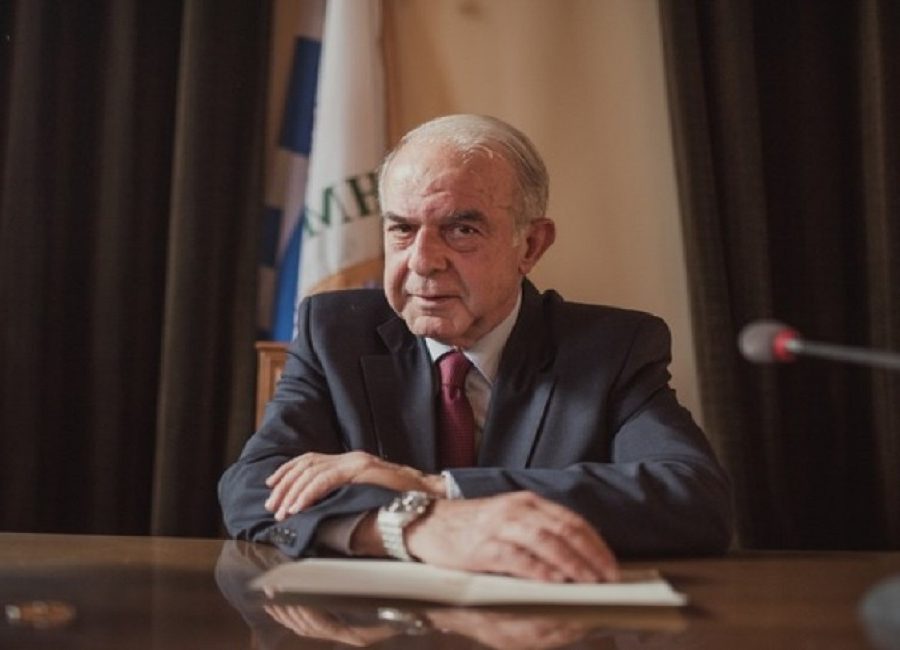 Ηράκλειο: “Βολές” από τον δήμαρχο Βασίλη Λαμπρινό κατά της Ν.Δ., γιατί “κόπηκε” από τα “χρίσματα”