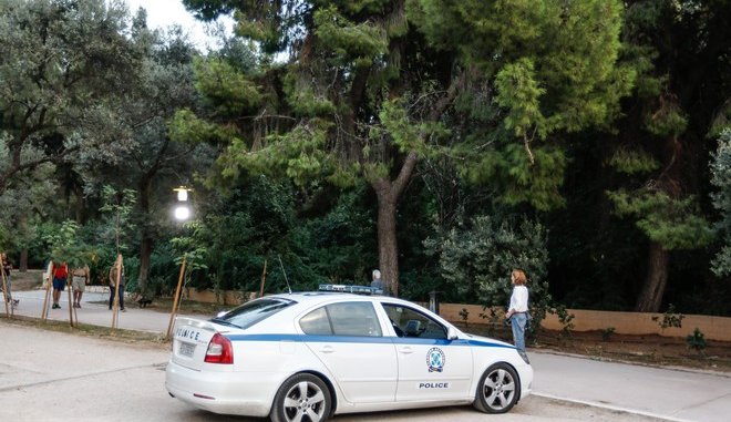 Πεδίον του Άρεως: Επίθεση κουκουλοφόρων σε αστυνομικούς