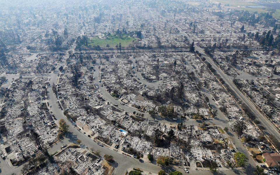 Φωτιές Καλιφόρνια: Ανεβαίνει δραματικά ο αριθμός των νεκρών – 563 οι αγνοούμενοι
