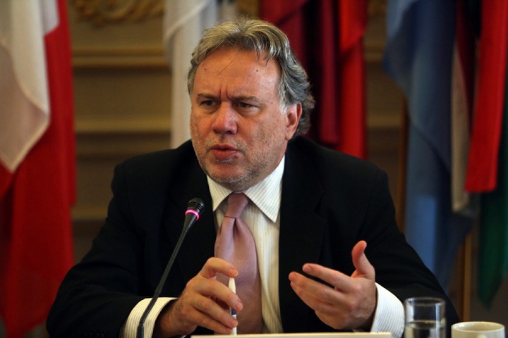 Κατρούγκαλος: Άλλο οι πατριώτες και άλλο οι έμποροι του πατριωτισμού