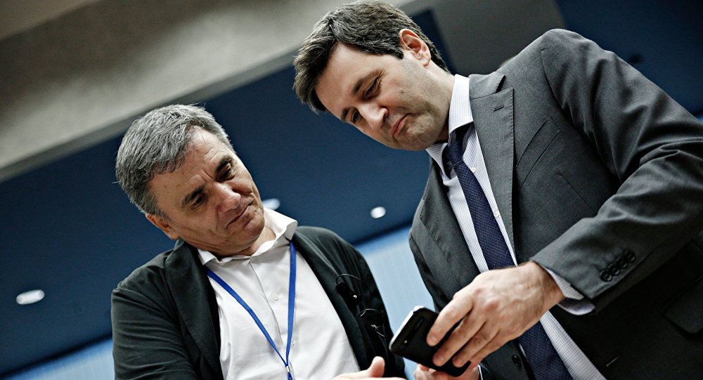 “Λευκός καπνός” στο Euroworking Group: Εγκρίθηκε η μη περικοπή των συντάξεων