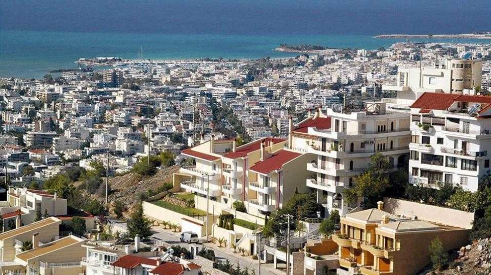 Άμεσα στη Βουλή το ν/σ για μείωση του ΕΝΦΙΑ έως 50% – Από πότε θα ισχύσει, ποιοι ωφελούνται (παραδείγματα)
