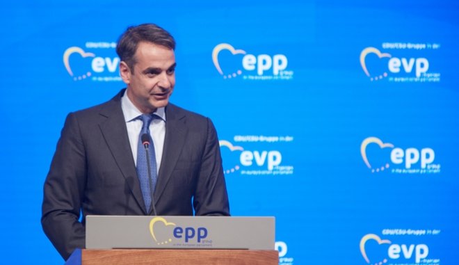 Εισηγήσεις για τριπλές εκλογές δέχεται ο Μητσοτάκης για να αποφύγει σενάριο “δεξιάς παρένθεσης”