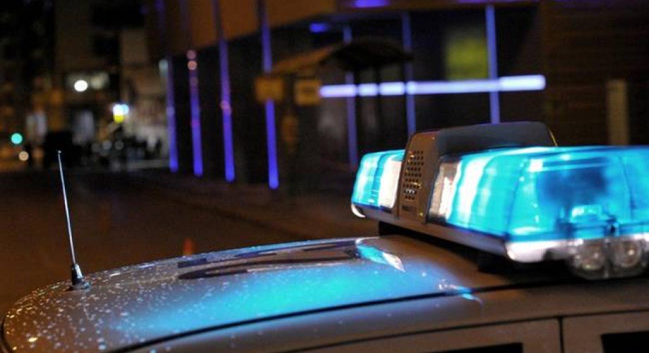 Έβγαλε το όπλο του και άρχισε να πυροβολεί έξω από γνωστό νυχτερινό κέντρο στην Ιερά Οδό