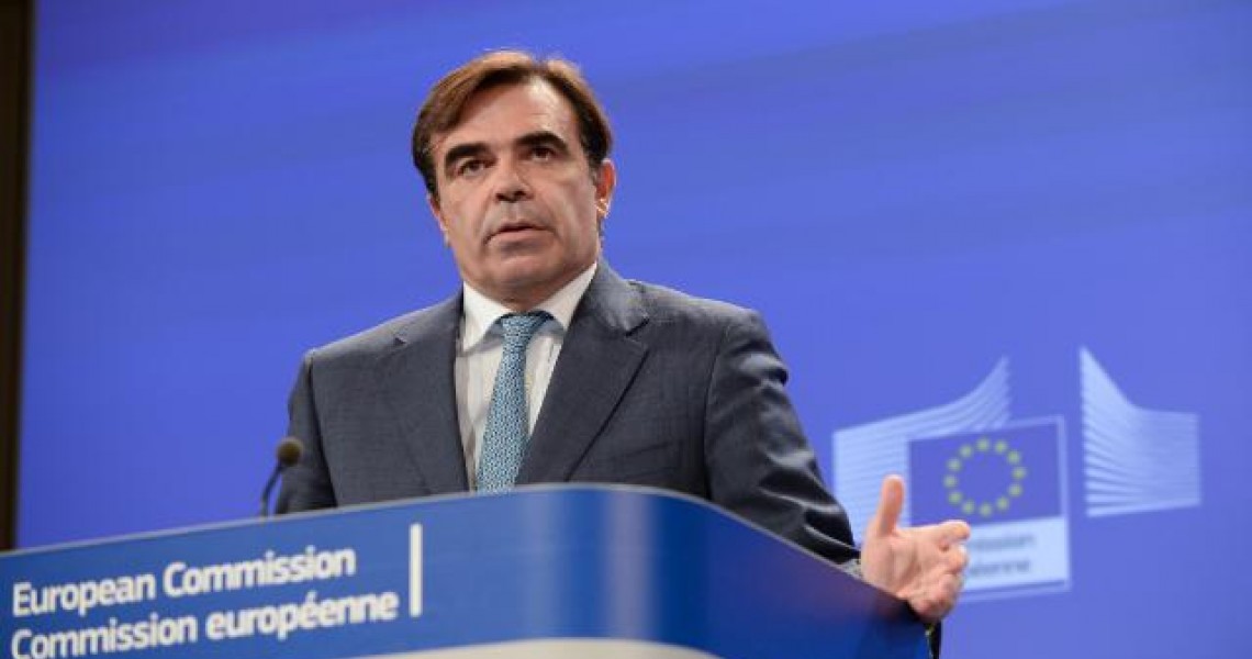 Εξηγήσεις ζητεί η Κομισιόν από τον Ορμπάν για την παροχή ασύλου στον Γκρούεφσκι