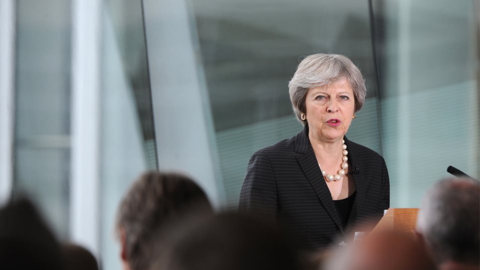 Brexit Bρετανία: Την επόμενη εβδομάδα η πρόταση μομφής από τους Τόρις κατά της… Μέι