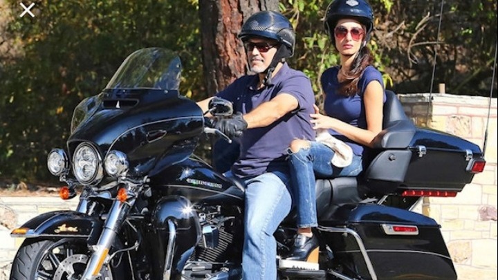 Ο Κλούνεϊ πουλάει την αγαπημένη του… Χάρλεϊ – Δείτε γιατί