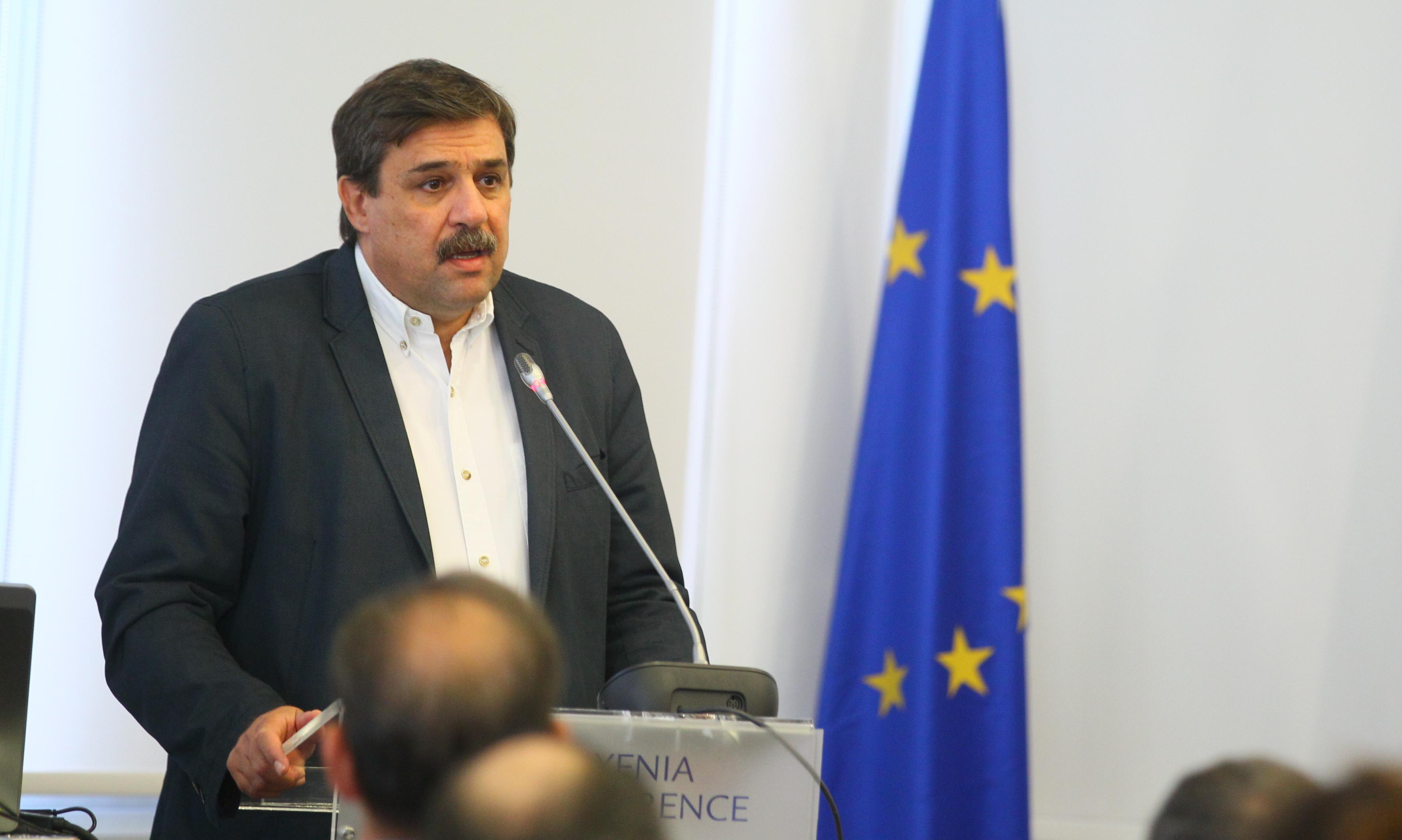 Ξανθός: Να διασφαλίσουμε την πρόσβαση στην φαρμακευτική καινοτομία (video)