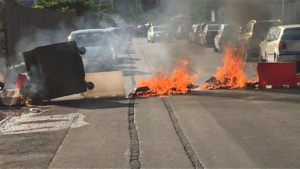 Άγριες συμπλοκές με μαχαίρια και ρόπαλα στο ΟΑΚΑ