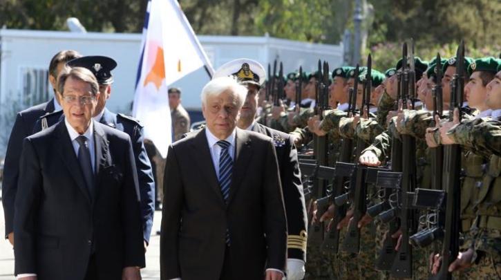 Παυλόπουλος: “Δεν μπαίνω στα παζάρια κανενός”- Έντονη δυσφορία για την “ονοματολογία” που ευτελίζει τον θεσμό