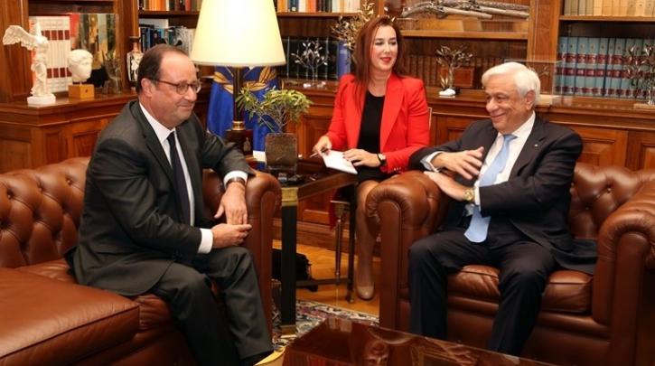 Ολάντ: Ιστορικός ο ρόλος Παυλόπουλου στην παραμονή της Ελλάδας στο Ευρώ