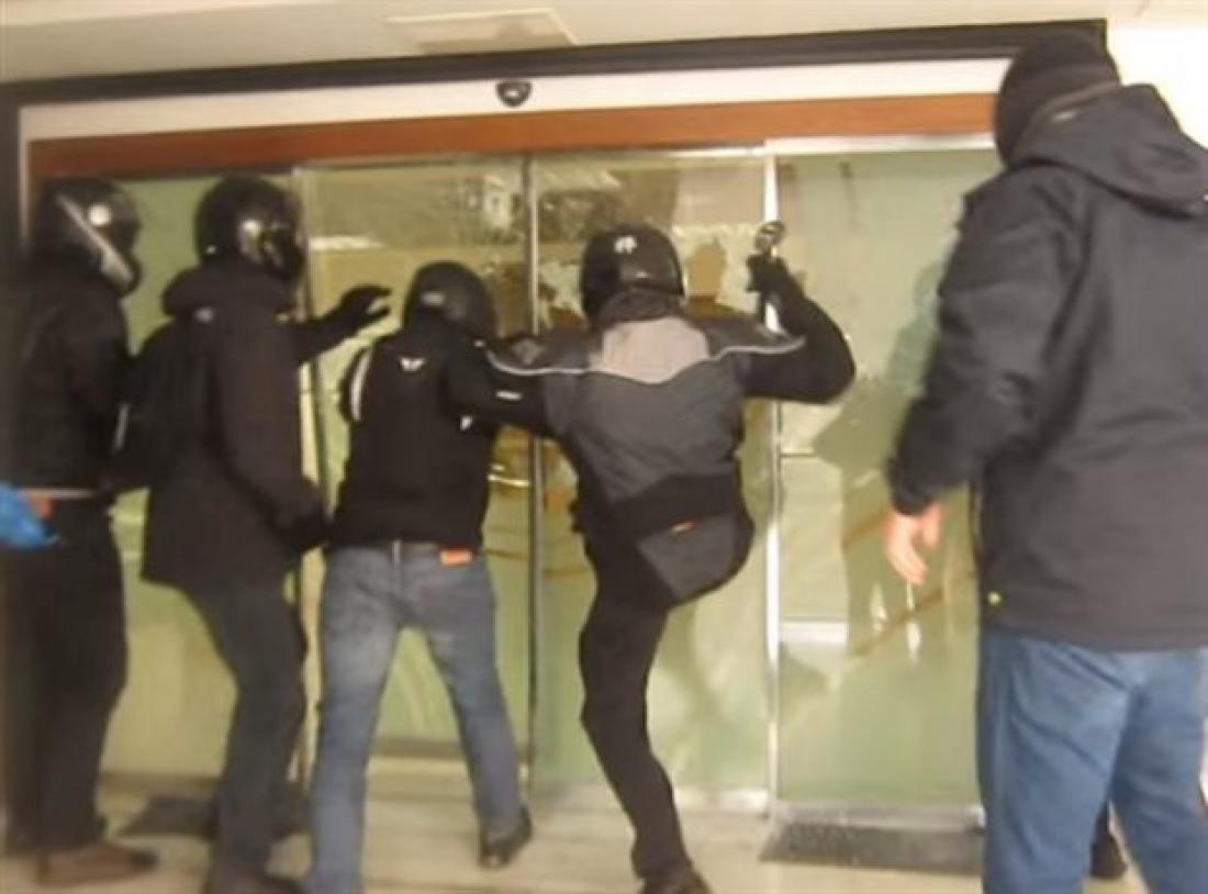 Συνελήφθη στον “Ερυθρό Σταυρό” ηγετικό στέλεχος του “Ρουβίκωνα” – Αναμένεται ανακοίνωση από την ΕΛ.ΑΣ.