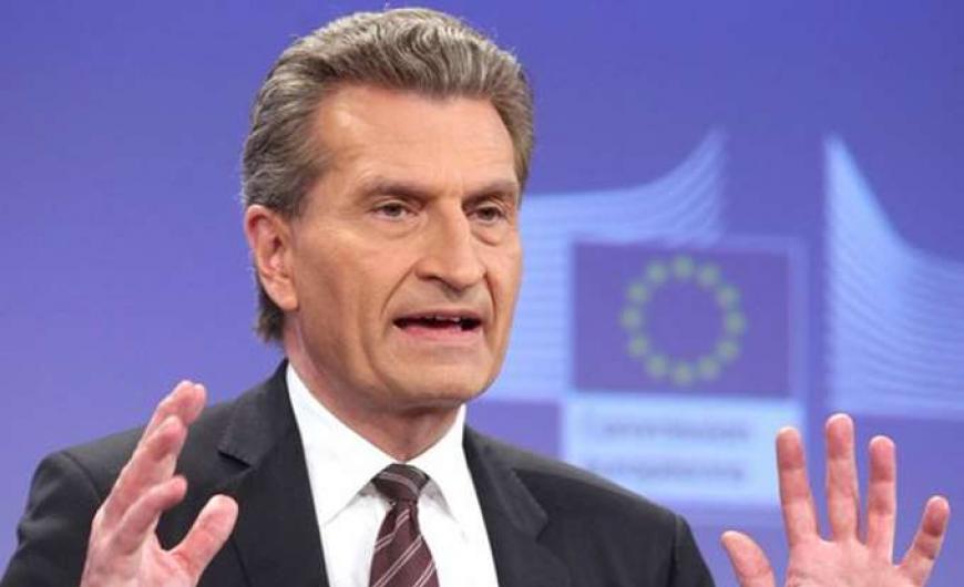 Έτινγκερ: Πιθανή συμφωνία εντός του Ιανουαρίου στη Βρετανία για το Brexit