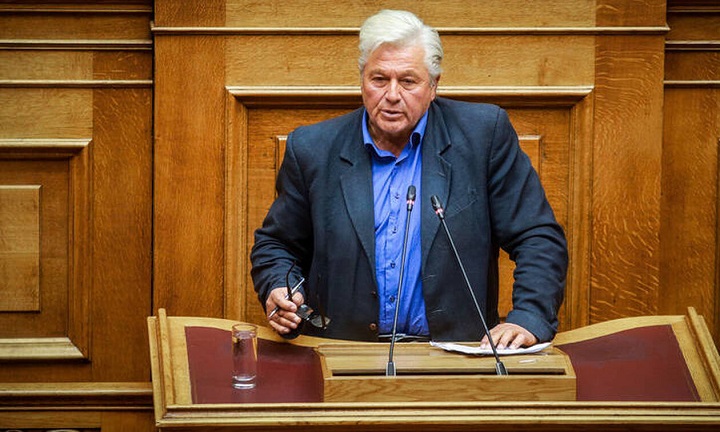 Παπαχριστόπουλος: Μέχρι την Πέμπτη θα παραδώσω στην έδρα μου