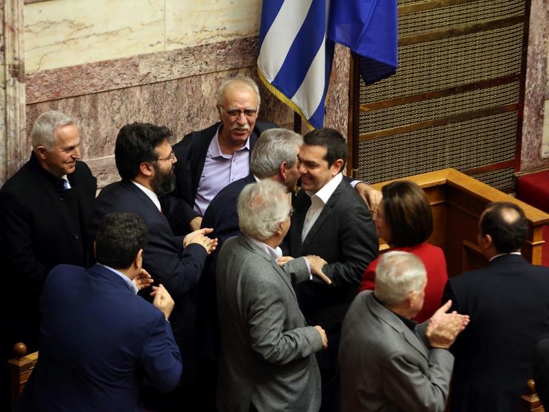 Γερμανικός τύπος: Ιστορικό βήμα από τον “πραγματιστή” Τσίπρα