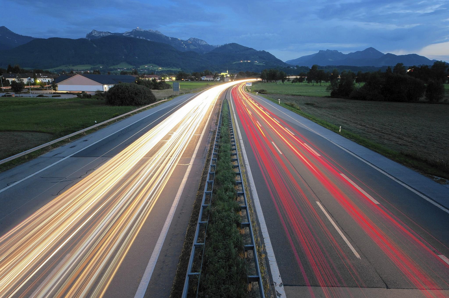Ανατροπή: Γιατί οι Autobahns κινδυνεύουν να γίνουν… παρελθόν