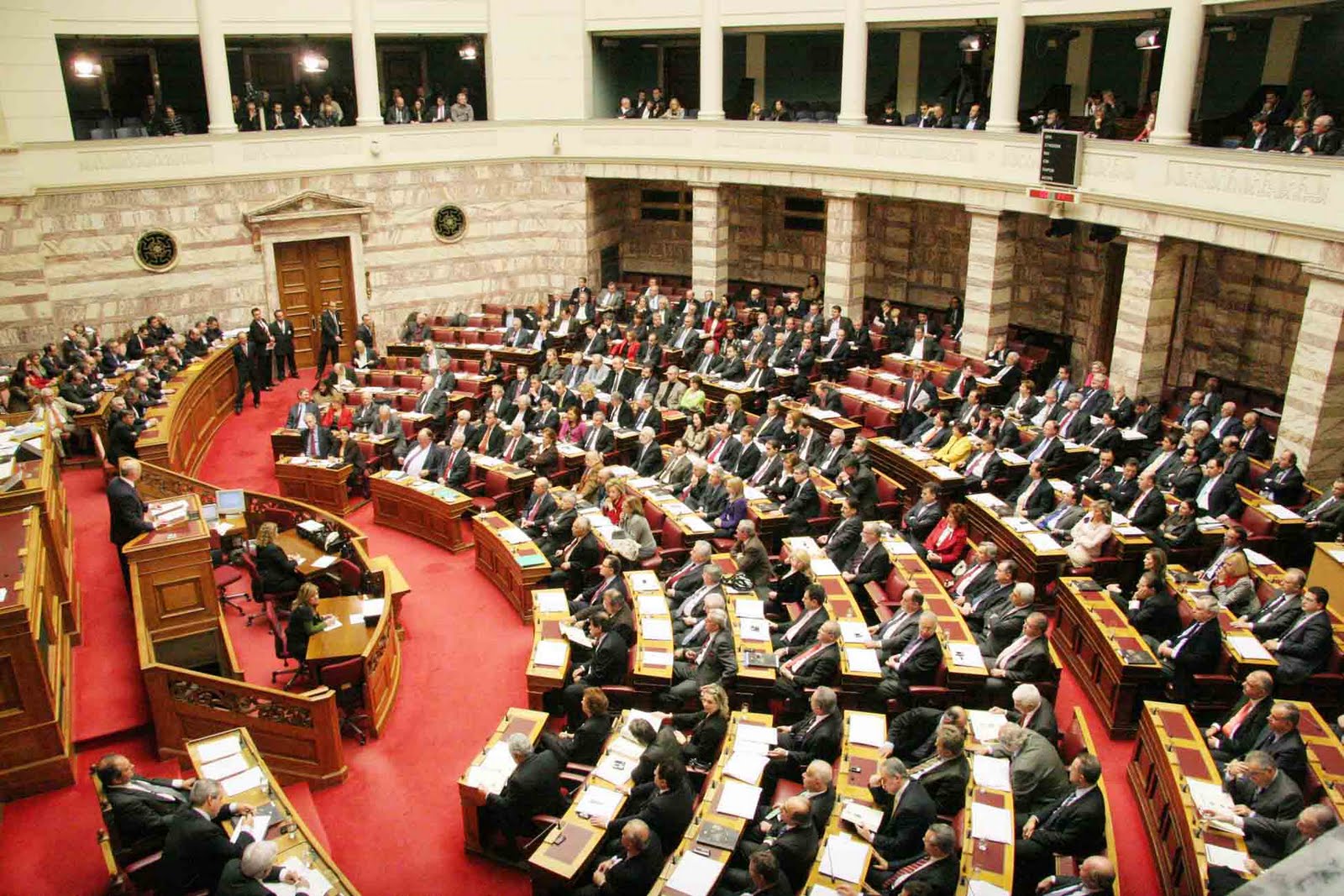 Εγκρίθηκαν από τη Βουλή οι διορισμοί των νέων προέδρων του ΕΟΠΥΥ και του ΕΟΦ – Σύγκρουση Πολάκη, Μανιού, Οικονόμου