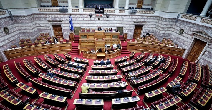 Τα σενάρια για τη δεδηλωμένη μετά την παραίτηση Παπαχριστόπουλου – Τι θα κάνει ο Τέρενς Κούικ